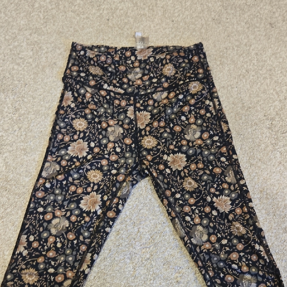 Spell Folktown Leggings Small